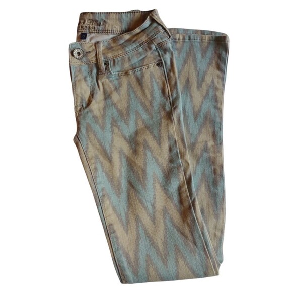 Bullhead Denim - Bullhead Jeans Straight Leg Jeans Aztec Zig Zag Design Size 0